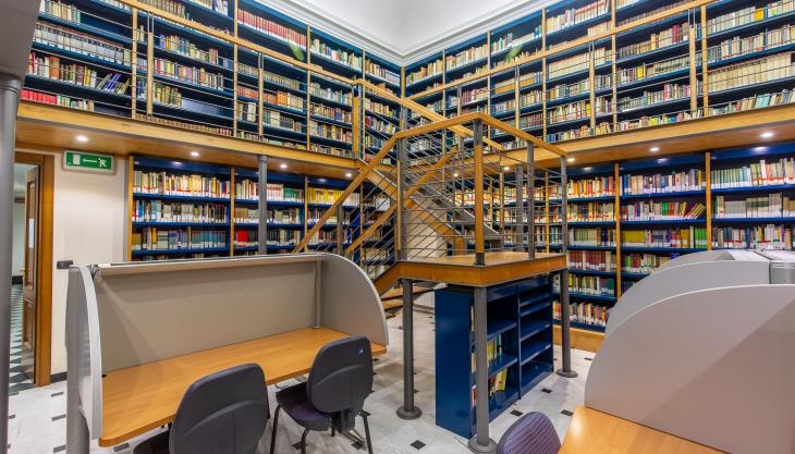 biblioteca di lingue