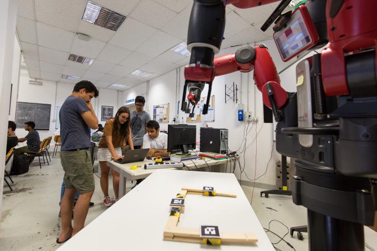 Studenti al lavoro JEMARO UniGe