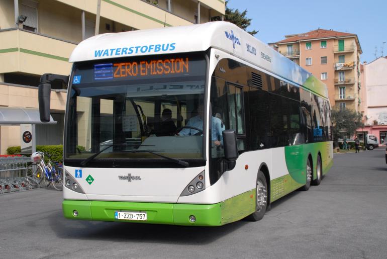 Autobus a idrogeno a Sanremo