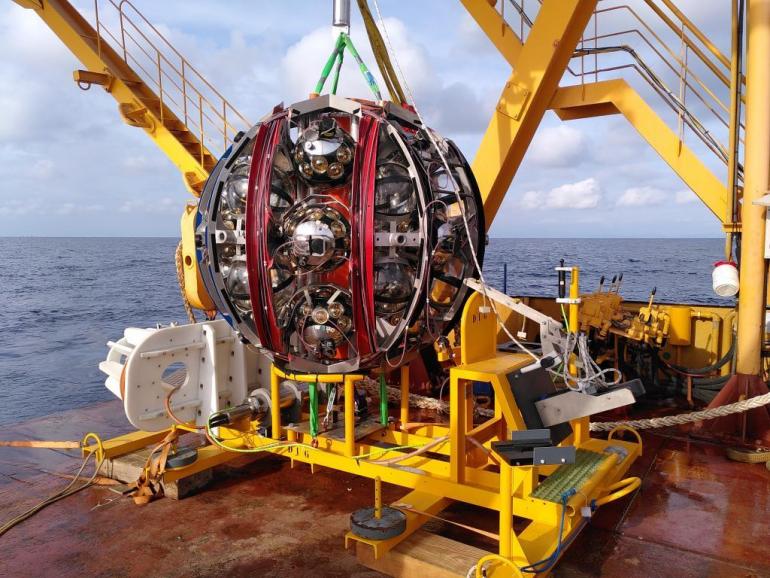 Il rilascio in mare di KM3NeT