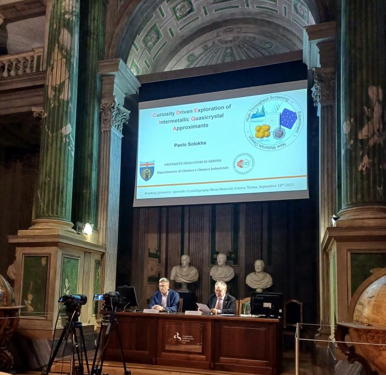 Pavlo Solokha al convegno internazionale "Breaking Symmetry: Aperiodic Crystallography Meets Materials Science" Pavlo Solokha al convegno internazionale "Breaking Symmetry: Aperiodic Crystallography Meets Materials Science"
