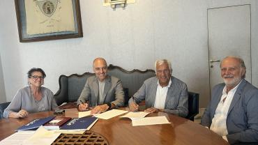 firma convenzione Medici in Africa e Consorzio SPeRA