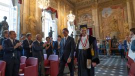 Il rettore Federico Delfino e il candidato Stefano Barrese entrano in Aula Magna